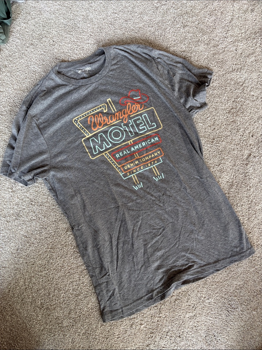 Wrangler Charcoal Graphic 'Motel' Short-Sleeve Tee